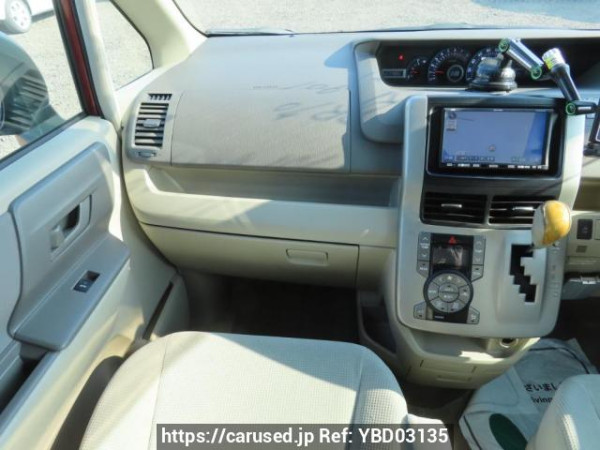 Used 2007 AT toyota noah ZRR70G Image[25]