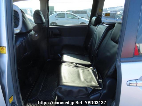 Used 2009 AT toyota noah ZRR70G Image[19]