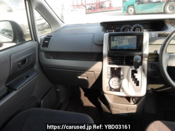 Used 2008 AT toyota noah ZRR70G Image[15]