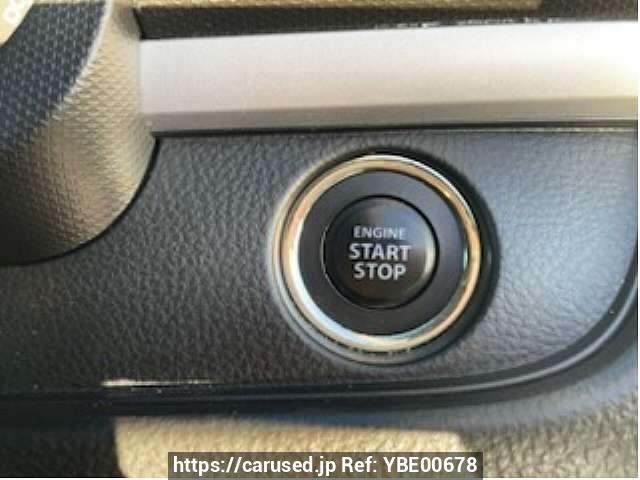 Buy Used 2012 Suzuki Swift DBA-ZC72S (YBE00678) - Carused.jp