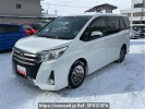 Toyota Noah ZRR85W