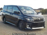 Used 2017 AT toyota voxy ZRR80W Image[0]