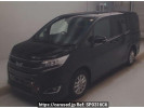 Toyota Noah ZWR80G