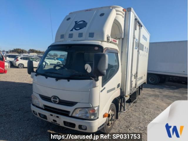 2013 Hino DUTRO XZU645M
