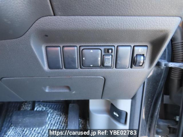 Used 2005 AT nissan x-trail NT30 Image[31]