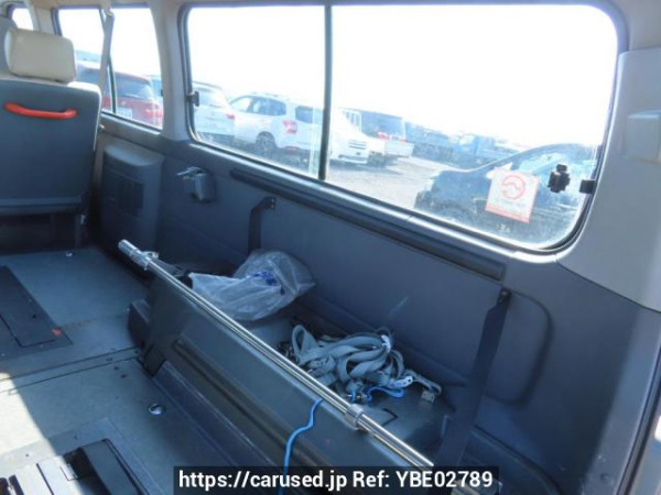 Used 2004 AT nissan caravan-bus DWMGE25 Image[24]