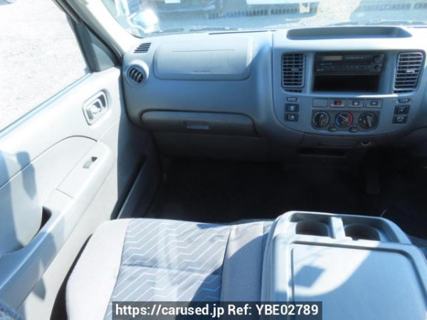 Used 2004 AT nissan caravan-bus DWMGE25 Image[29]