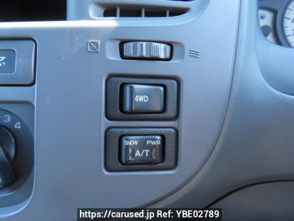 Used 2004 AT nissan caravan-bus DWMGE25 Image[35]