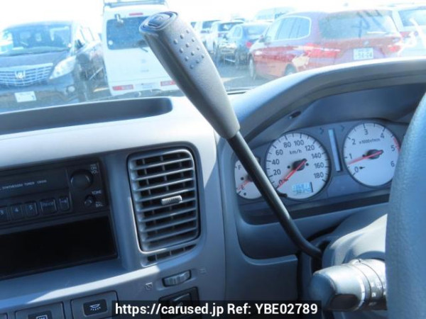 Used 2004 AT nissan caravan-bus DWMGE25 Image[36]