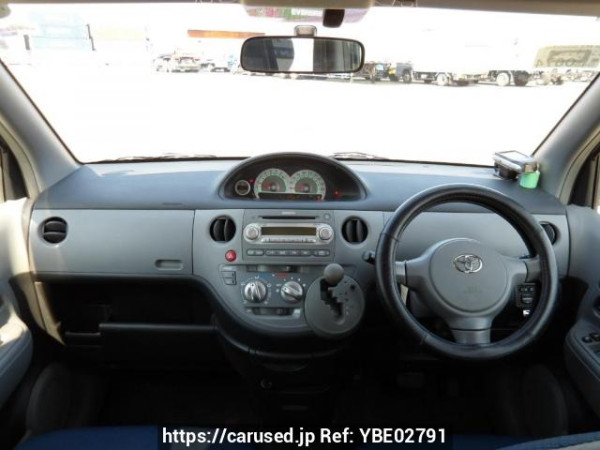 Used 2004 AT toyota sienta NCP81G Image[18]