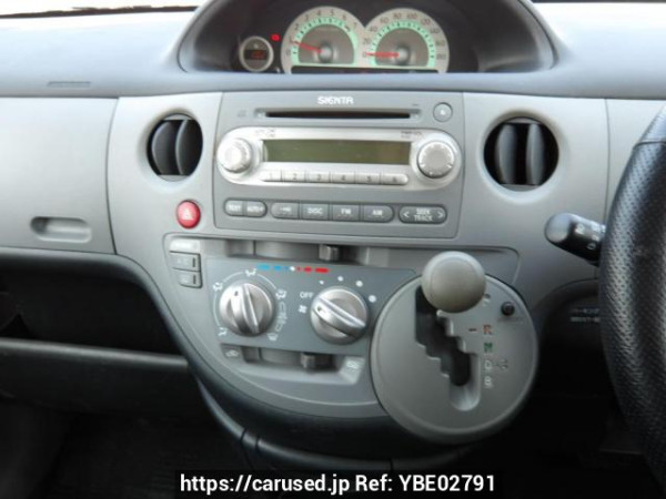Used 2004 AT toyota sienta NCP81G Image[23]