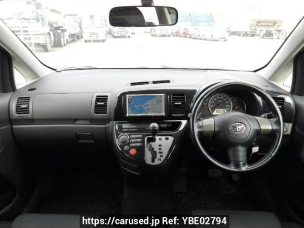 Used 2005 AT toyota wish ZNE10G Image[18]