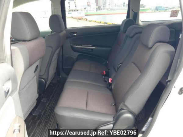 Used 2005 AT toyota wish ZNE10G Image[16]