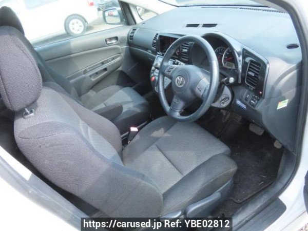 Used 2004 AT toyota wish ZNE14G Image[14]