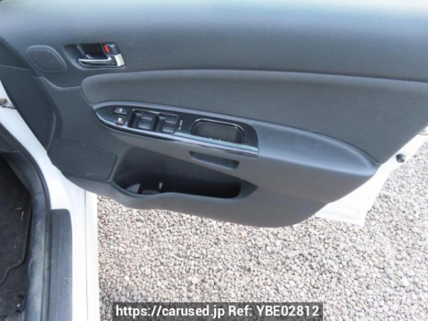 Used 2004 AT toyota wish ZNE14G Image[32]
