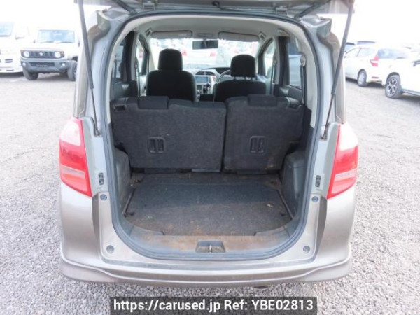 Used 2005 AT toyota ractis NCP100 Image[8]