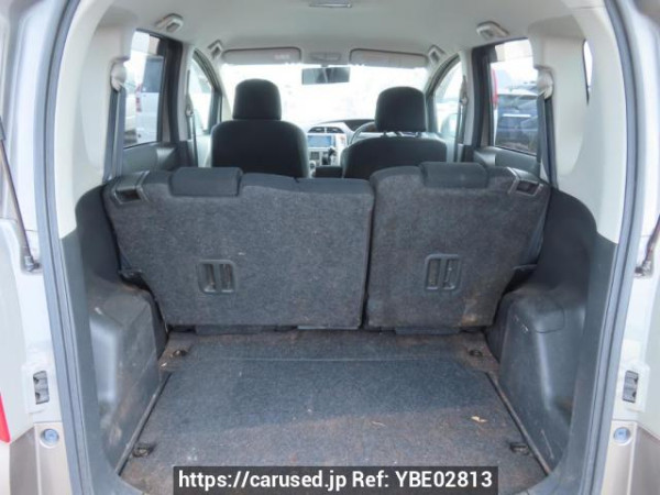 Used 2005 AT toyota ractis NCP100 Image[9]
