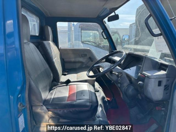 Used 1987 MT mitsubishi canter FE305BD Image[8]