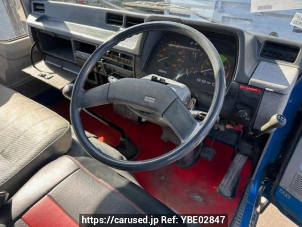 Used 1987 MT mitsubishi canter FE305BD Image[10]