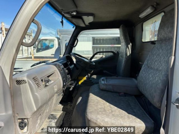 Used 2000 MT hino dutro XZU321T Image[9]
