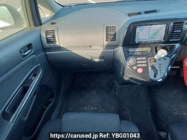 Used 2005 AT toyota wish ZNE10G Image[19]