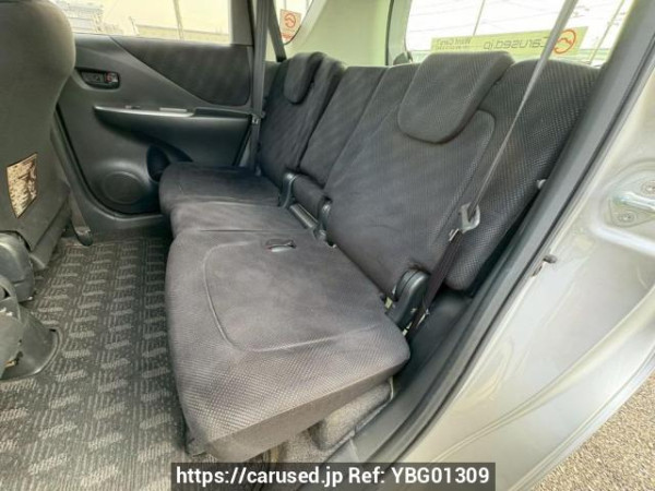 Used 2005 AT toyota ractis NCP100 Image[16]