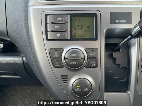 Used 2005 AT toyota ractis NCP100 Image[26]