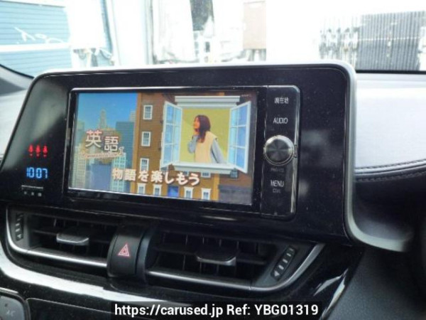 Used 2017 AT toyota c-hr ZYX10 Image[18]