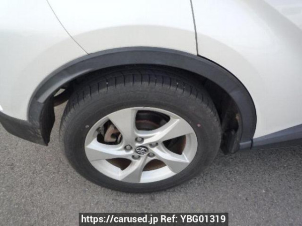 Used 2017 AT toyota c-hr ZYX10 Image[27]
