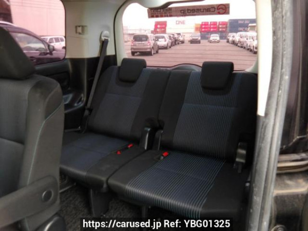 Used 2015 AT toyota noah ZRR80W Image[18]