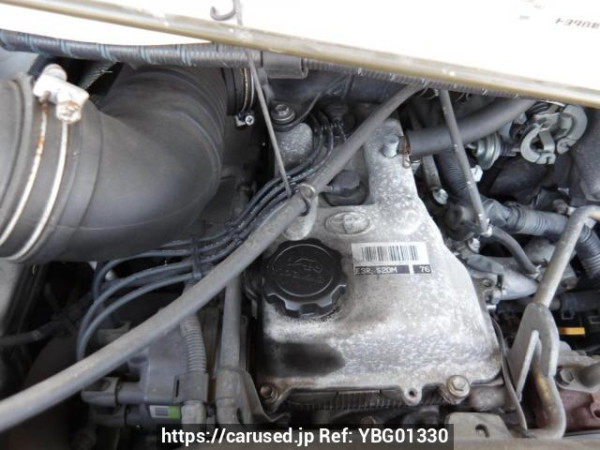 Used 1999 AT toyota regius-wagon RCH41W Image[9]