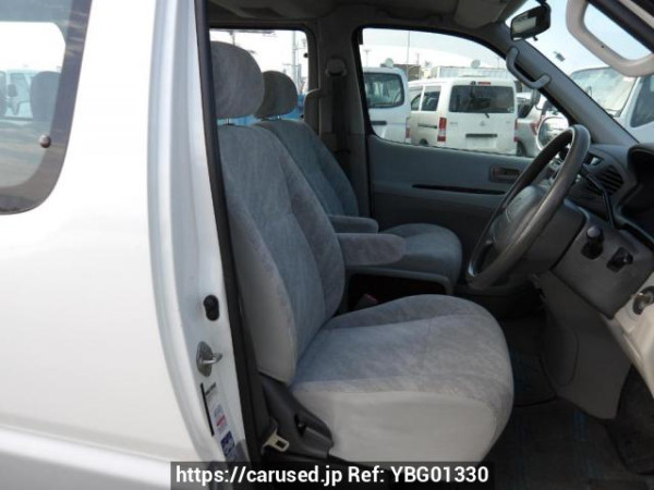 Used 1999 AT toyota regius-wagon RCH41W Image[13]