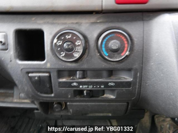 Used 2006 AT toyota hiace-van KDH200V Image[24]
