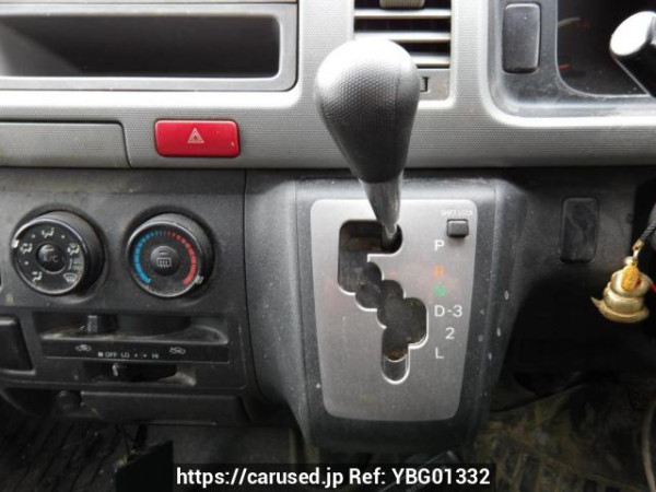 Used 2006 AT toyota hiace-van KDH200V Image[25]