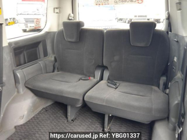 Used 2007 AT toyota noah ZRR70G Image[17]