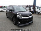 Toyota Voxy ZRR70W