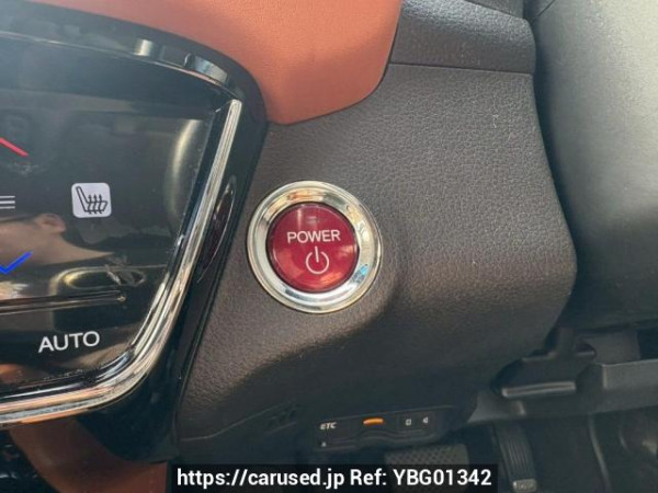 Used 2014 AT honda vezel RU3 Image[21]