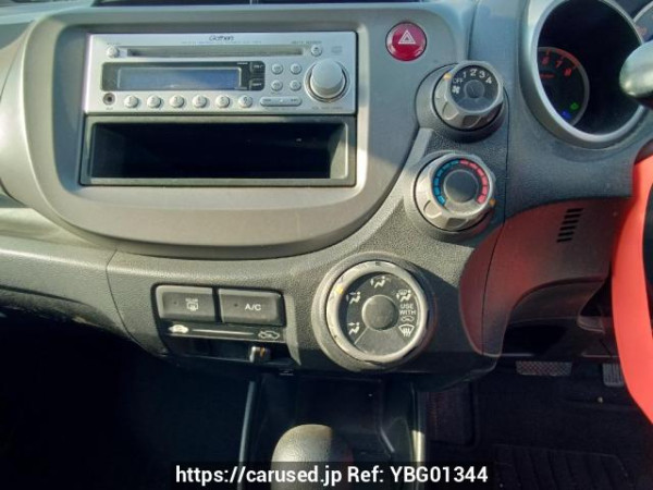 Used 2011 AT honda fit GE6 Image[23]