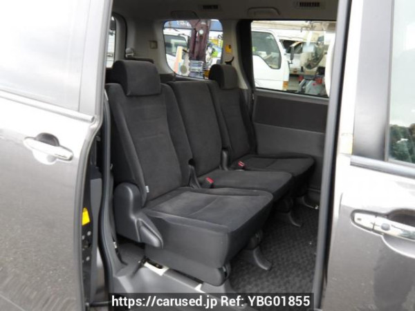 Used 2009 AT toyota noah ZRR70G Image[15]