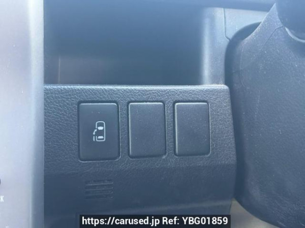 Used 2010 AT toyota noah ZRR70G Image[15]