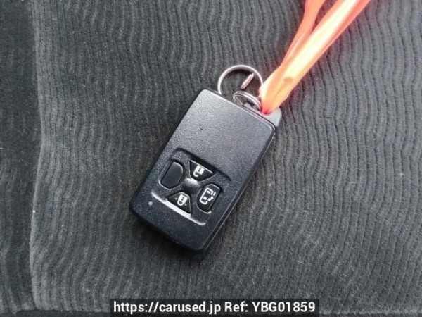 Used 2010 AT toyota noah ZRR70G Image[42]