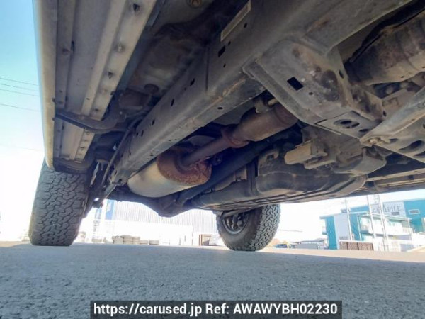 Used 2005 AT toyota hilux-surf TRN215W Image[31]