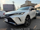 Toyota Harrier PHEV AXUP85