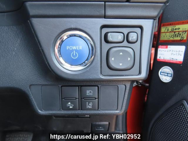 Used 2015 AT toyota corolla-fielder NKE165G Image[30]