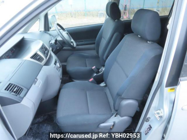 Used 2004 AT toyota noah AZR60G Image[16]