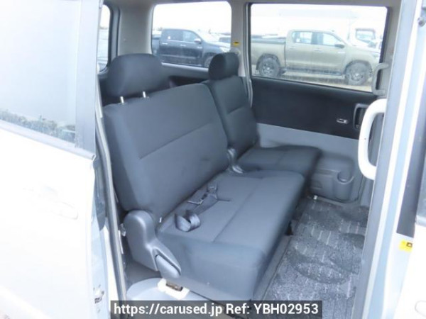 Used 2004 AT toyota noah AZR60G Image[18]