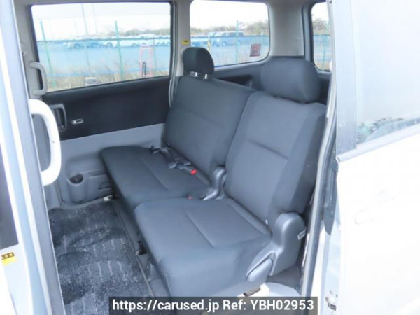 Used 2004 AT toyota noah AZR60G Image[20]