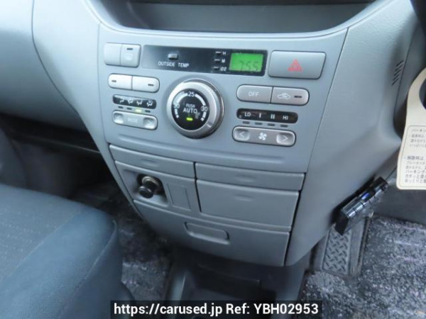 Used 2004 AT toyota noah AZR60G Image[31]