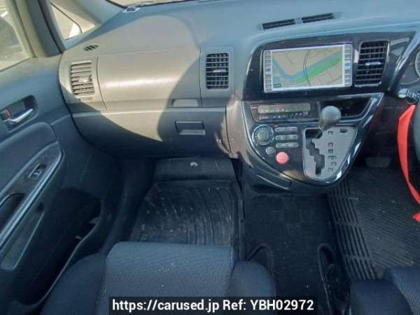 Used 2005 AT toyota wish ZNE10G Image[19]