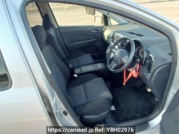 Used 2005 AT toyota wish ZNE10G Image[13]
